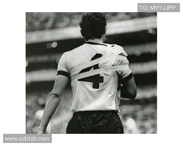 70年代德国足球传奇人物回顾:从贝肯鲍尔到穆勒的辉煌岁月 70年代德国足球传奇人物回顾:从贝肯鲍尔到穆勒的辉煌岁月