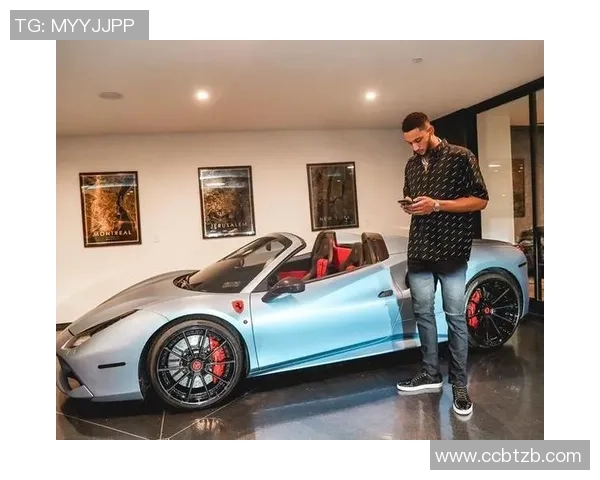 足球巨星豪车出行曝光开奔驰引球迷热议尽显运动员奢华生活