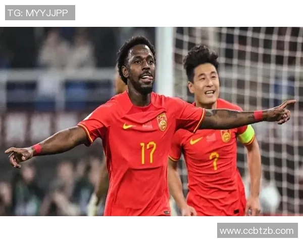 足球历史中的黑人球星及其对运动发展的深远影响